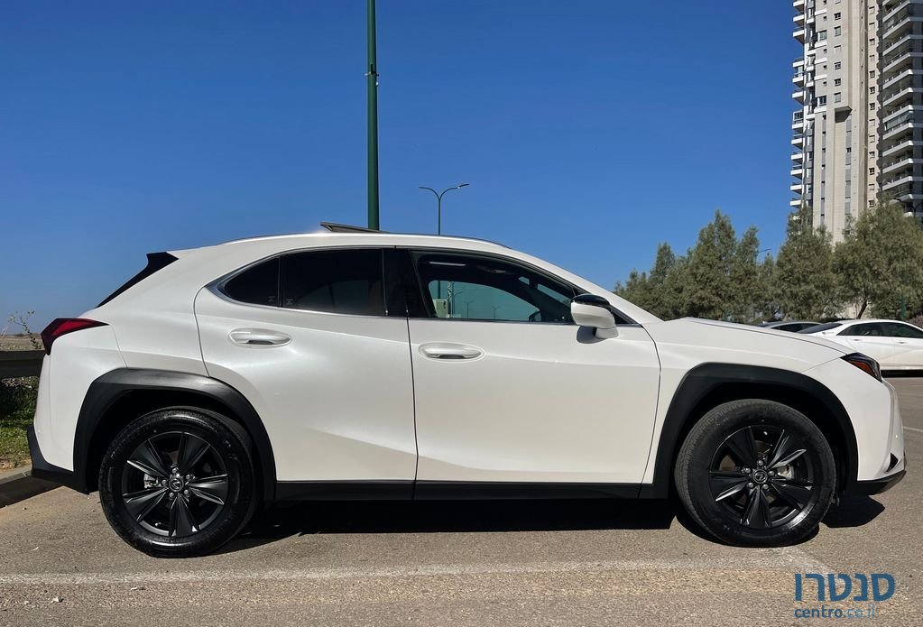 2024' Lexus UX לקסוס photo #6