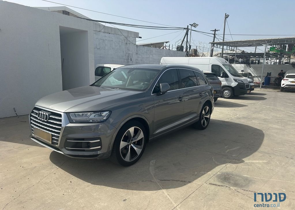 2017' Audi Q7 אאודי photo #5
