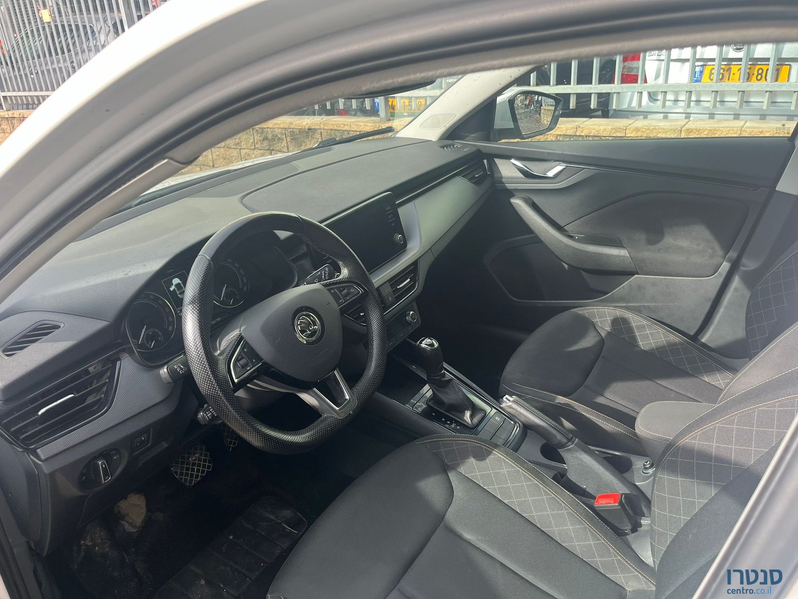 2020' Skoda Scala photo #2