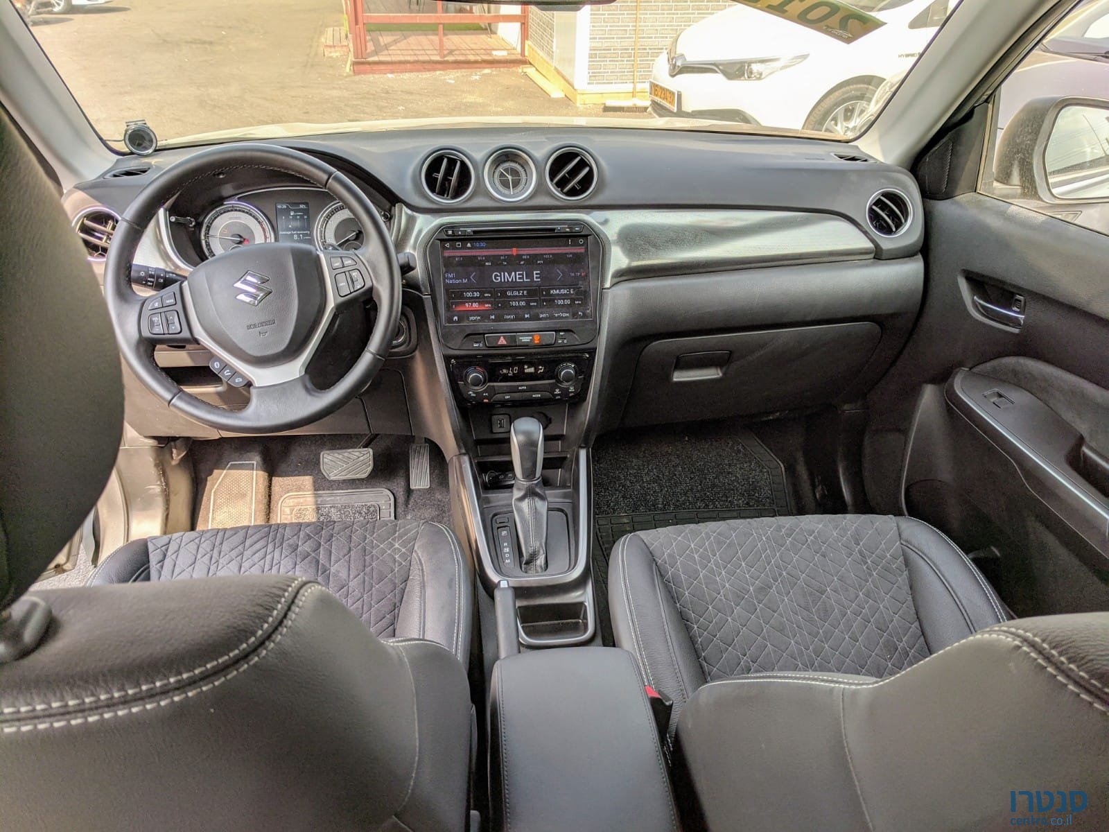 2019' Suzuki Vitara photo #5