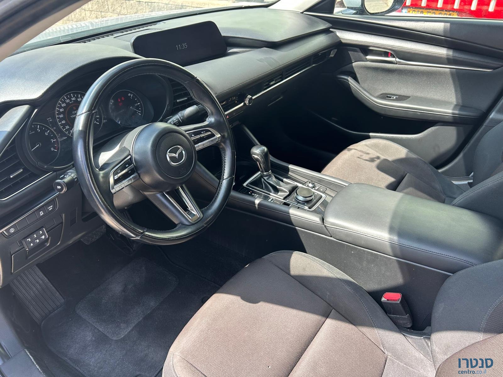 2022' Mazda 3 photo #3