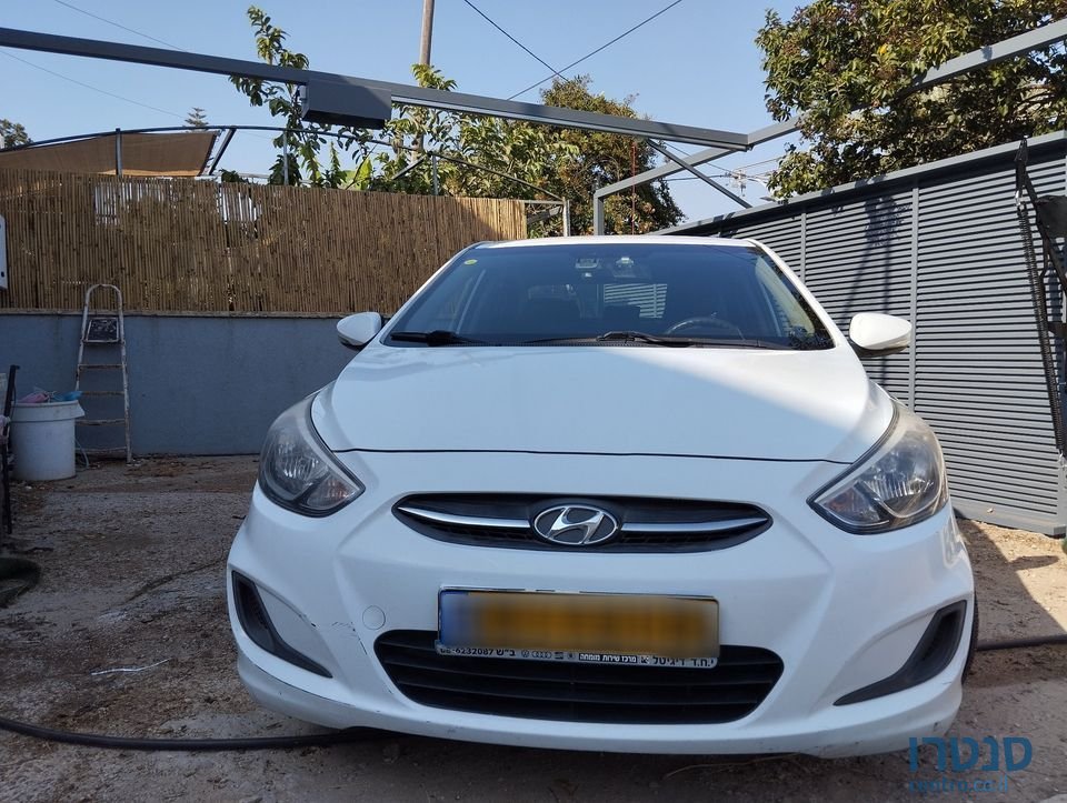 2016' Hyundai i25 יונדאי photo #1