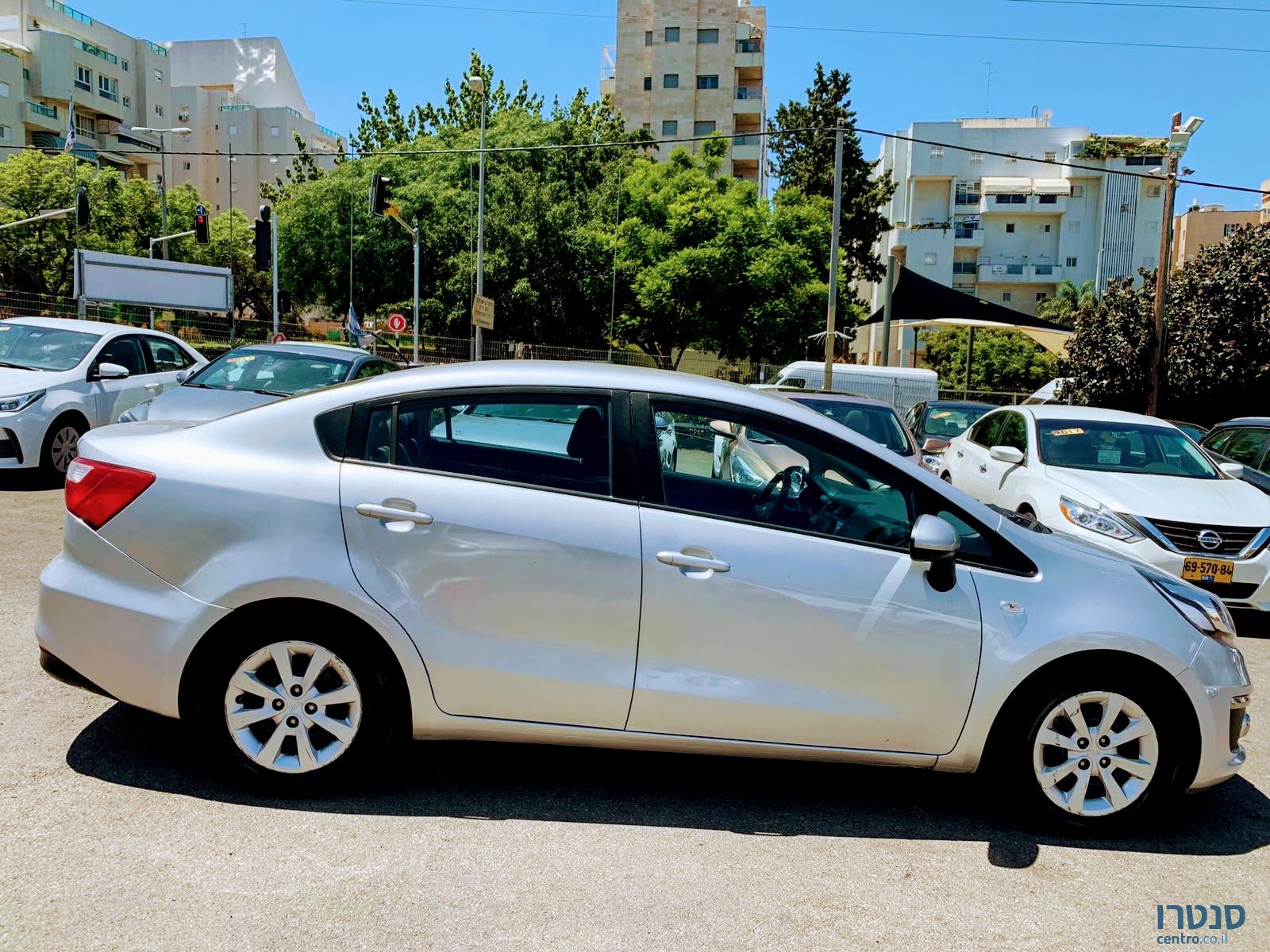 2017' Kia Rio photo #3