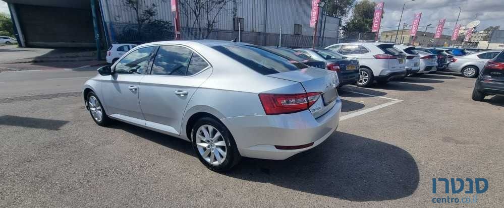 2021' Skoda Superb סקודה סופרב photo #5