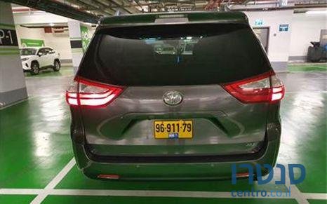 2016' Toyota Sienna טויוטה סיינה photo #3