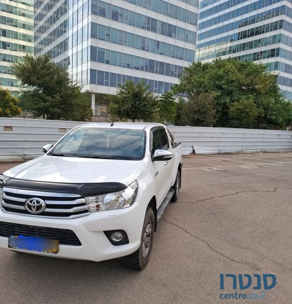 2016' Toyota Hilux טויוטה היילקס photo #6