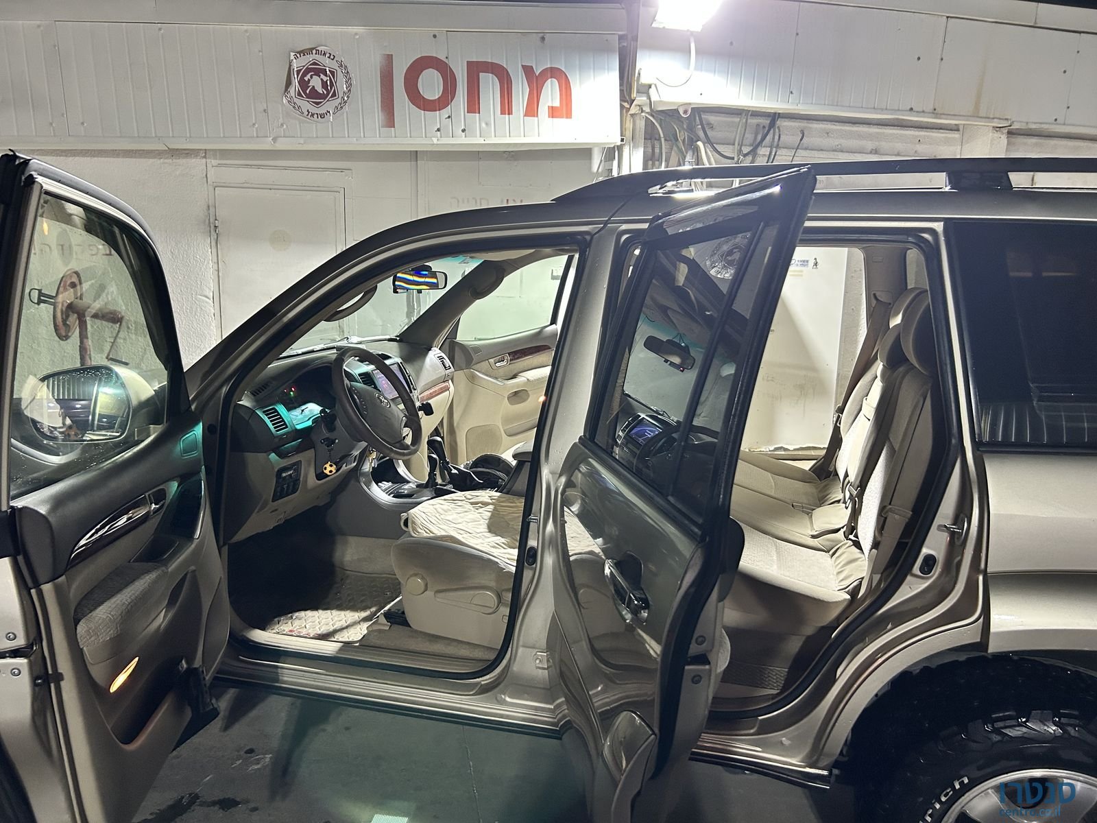 2008' Toyota Land Cruiser טויוטה לנד קרוזר photo #2