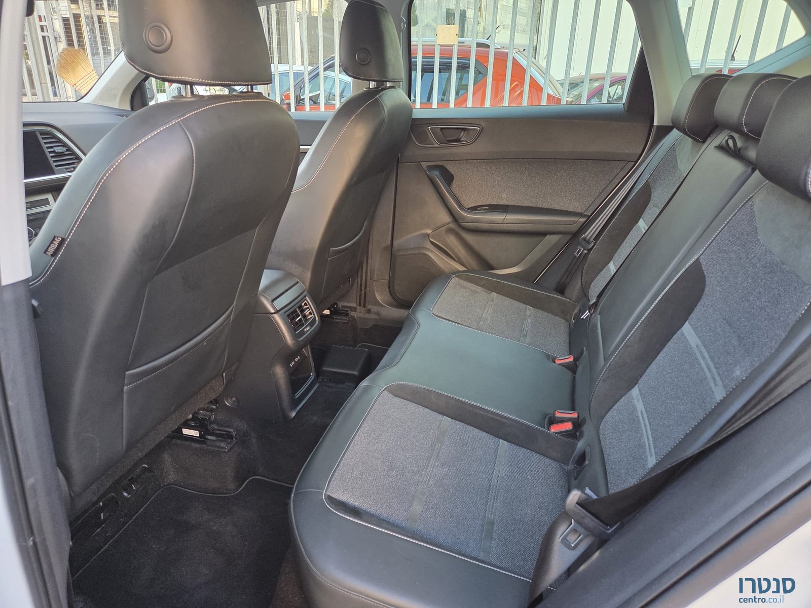 2021' SEAT Ateca photo #3