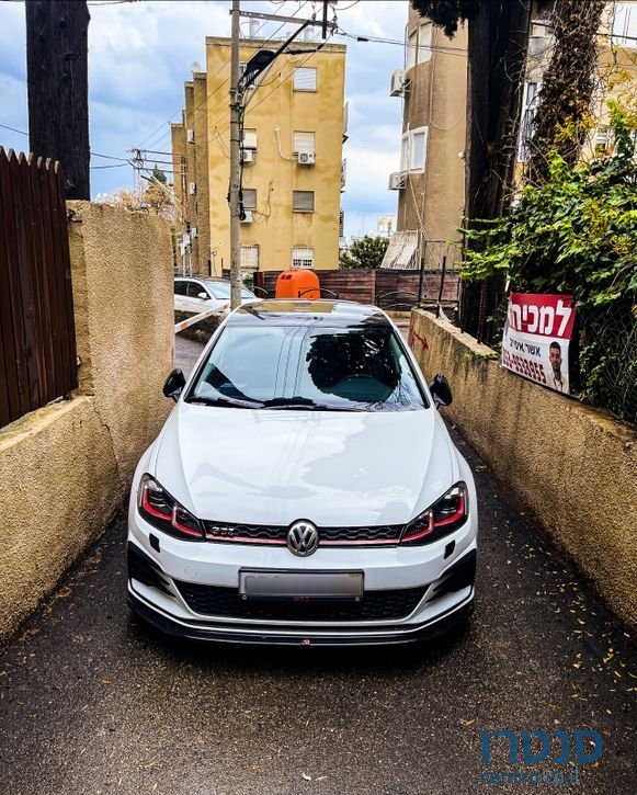 2017' Volkswagen Golf פולקסווגן גולף photo #1