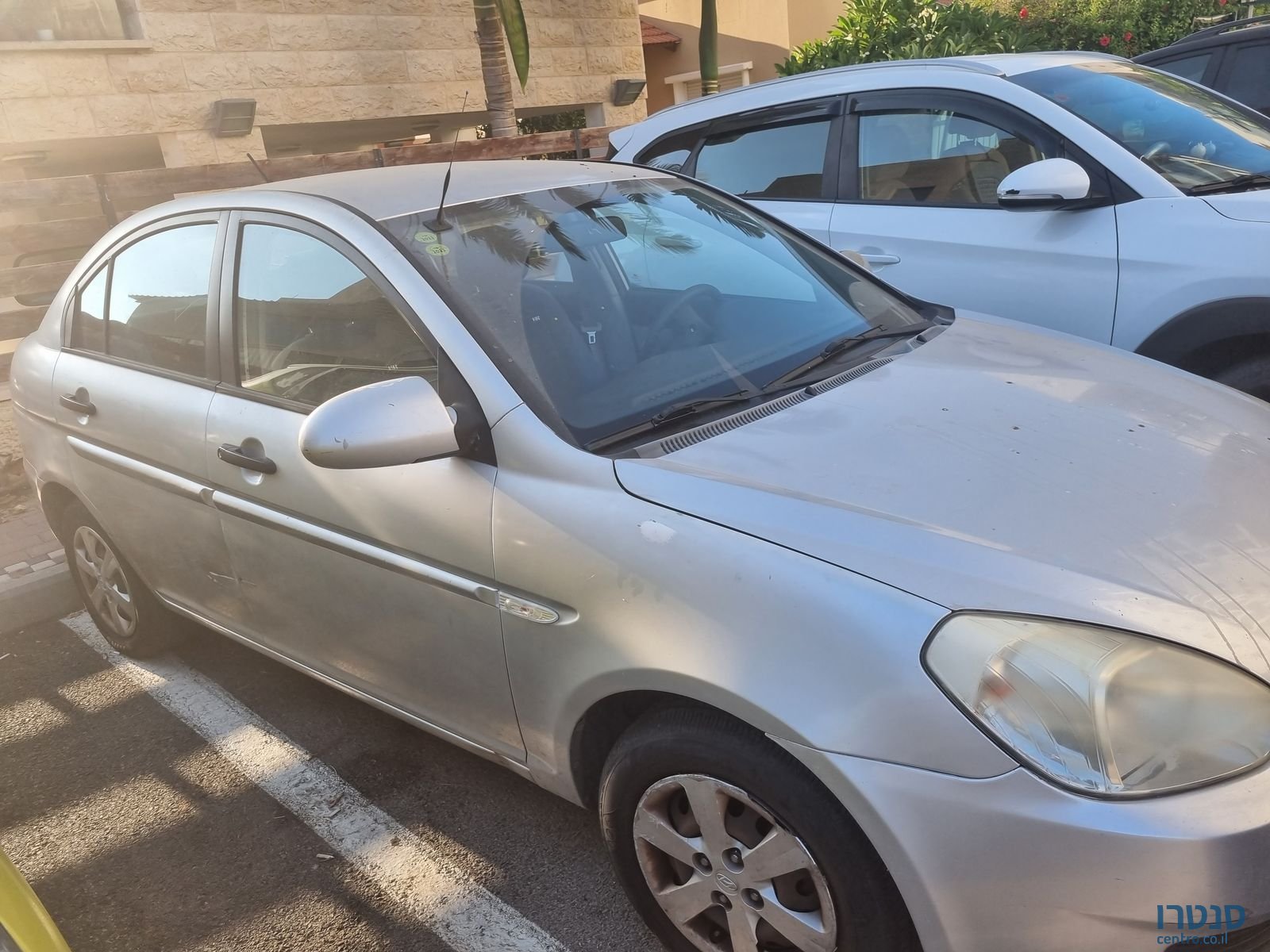 2010' Hyundai Accent יונדאי אקסנט photo #2