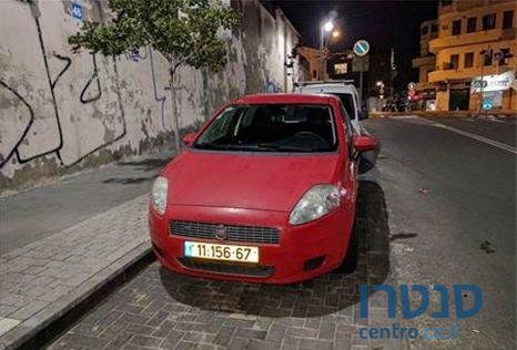 2009' Fiat Grande Punto אקטיב' photo #2