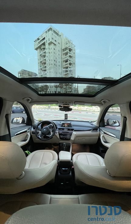 2017' BMW X1 ב.מ.וו photo #5