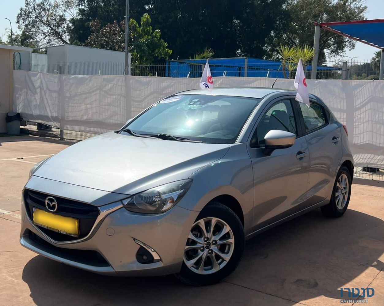 2020' Mazda 2 מאזדה photo #1