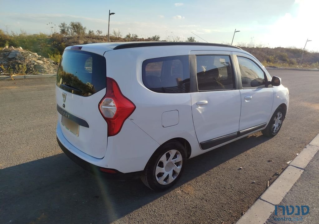 2015' Dacia Lodgy דאצ'יה לודג'י photo #2