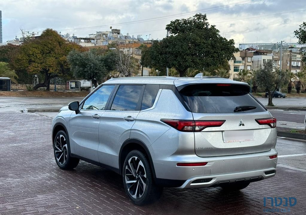 2023' Mitsubishi Outlander מיצובישי אאוטלנדר photo #3