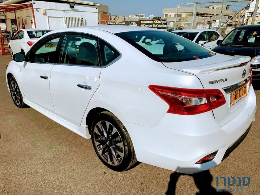 2017' Nissan Sentra photo #4