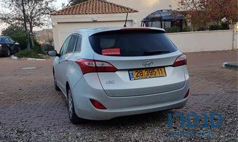 2013' Hyundai I30Cw i30Cw יונדאי photo #3