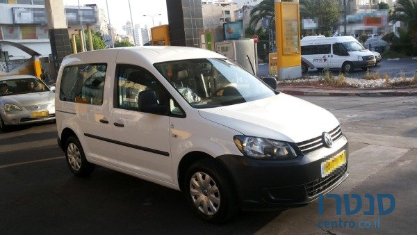 2012' Volkswagen Caddy photo #1