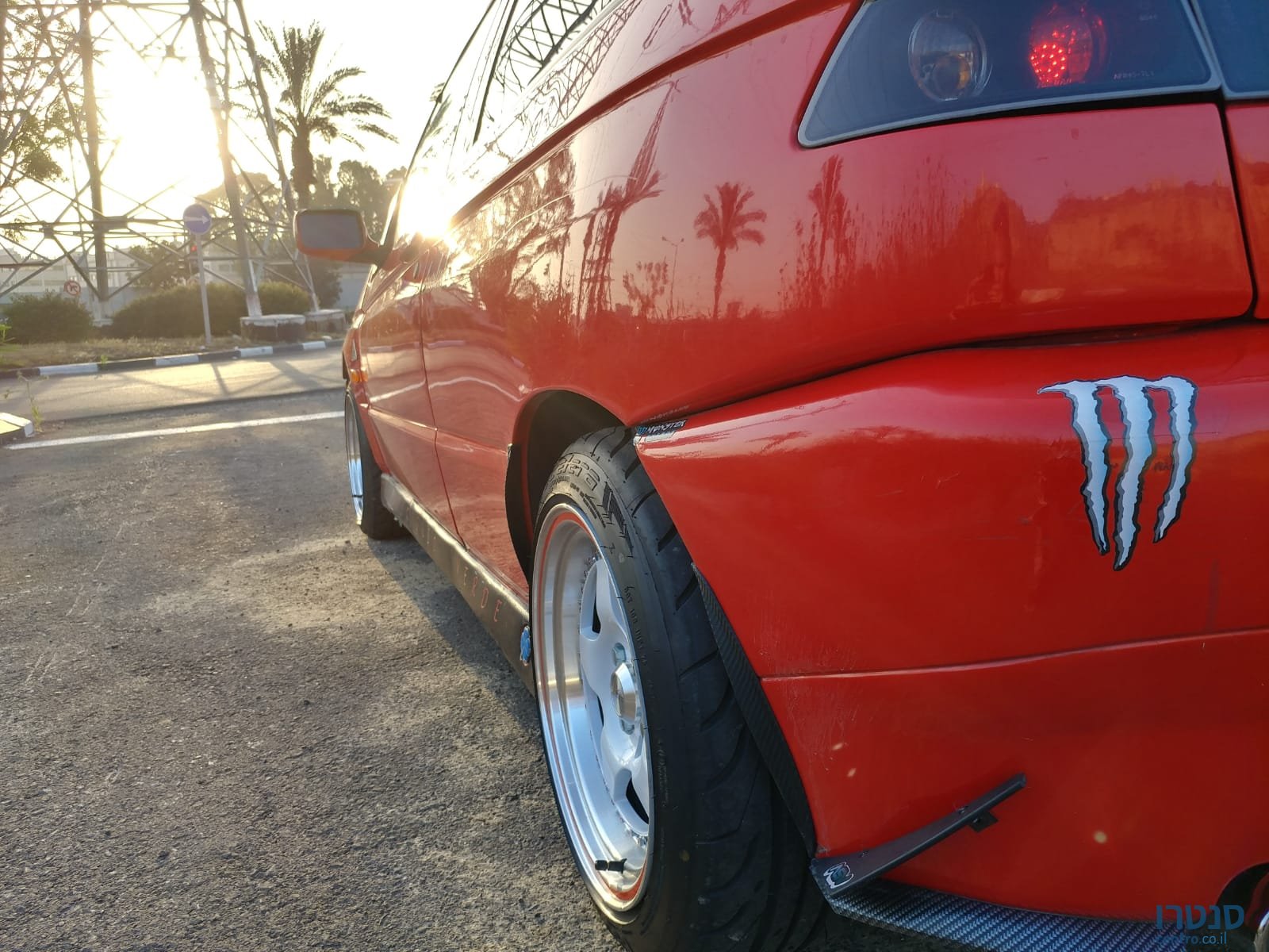 1997' Alfa Romeo 145 QV photo #1