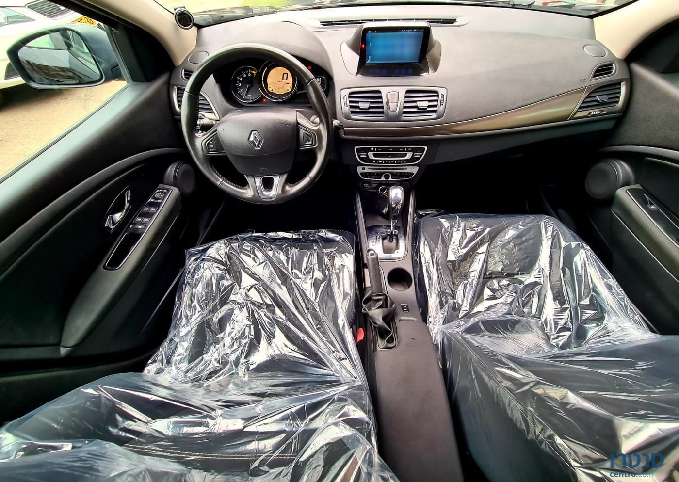 2017' Renault Megane photo #5