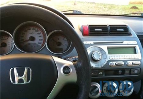 2005' Honda Jazz LS אוטו' + ‏2 כ"א photo #4