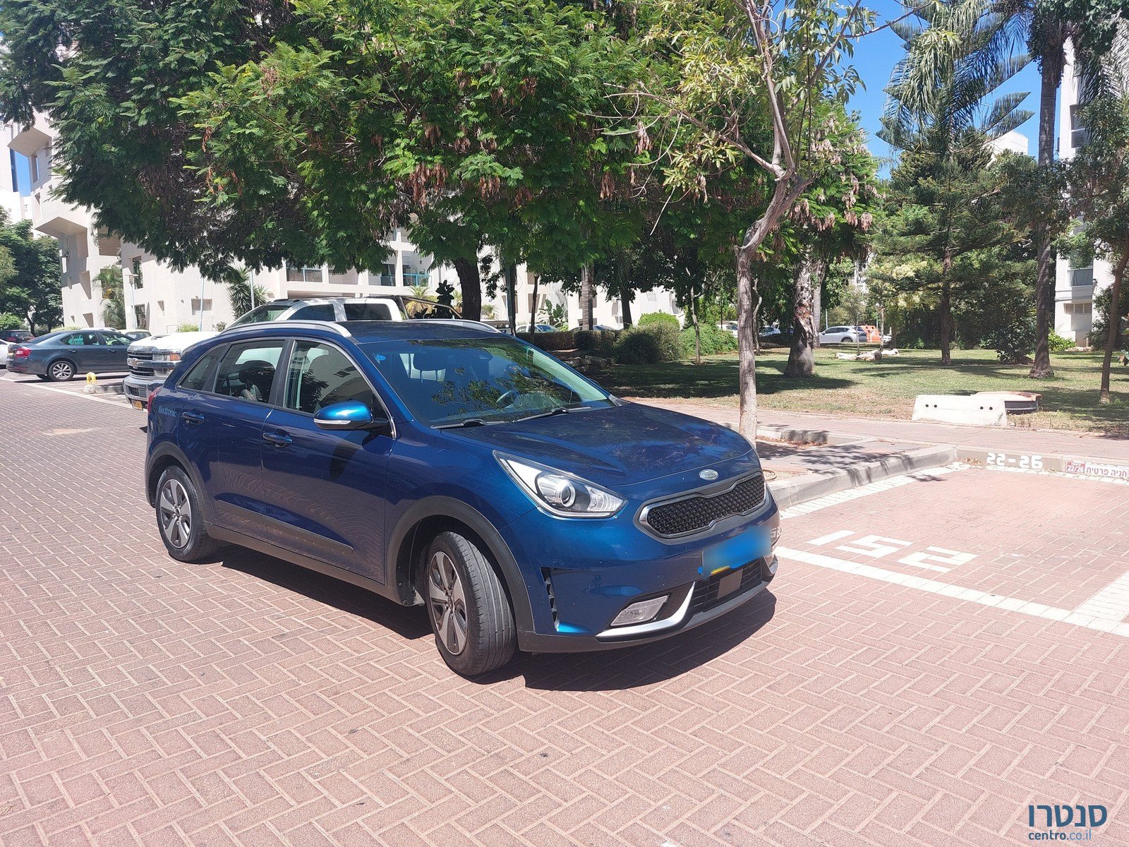 2019' Kia Niro photo #2