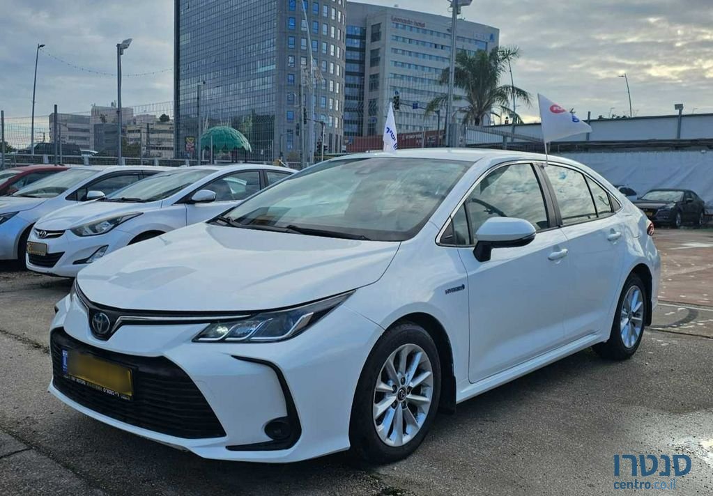 2020' Toyota Corolla טויוטה קורולה photo #1