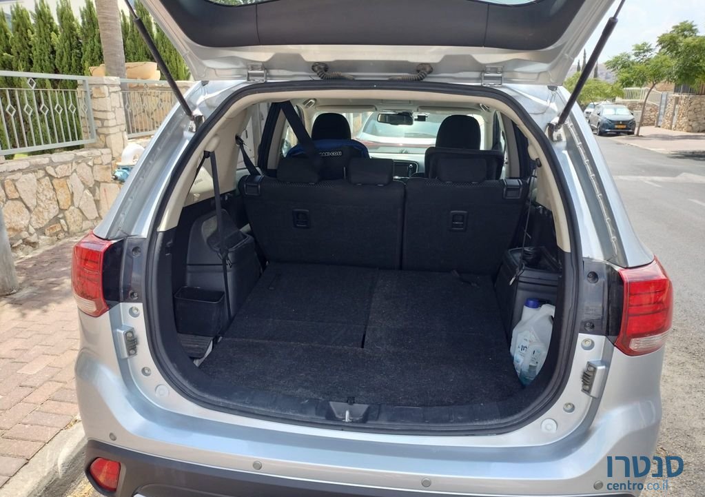 2017' Mitsubishi Outlander מיצובישי אאוטלנדר photo #6