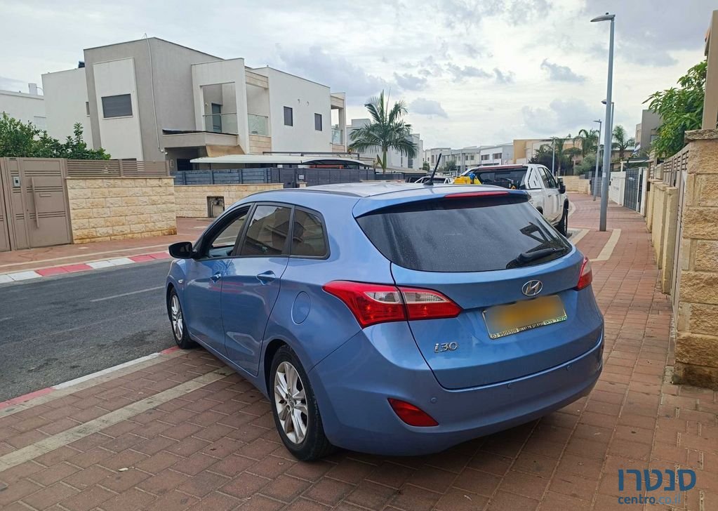 2015' Hyundai i30 יונדאי photo #4
