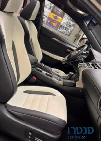 2018' Lexus NX לקסוס photo #3