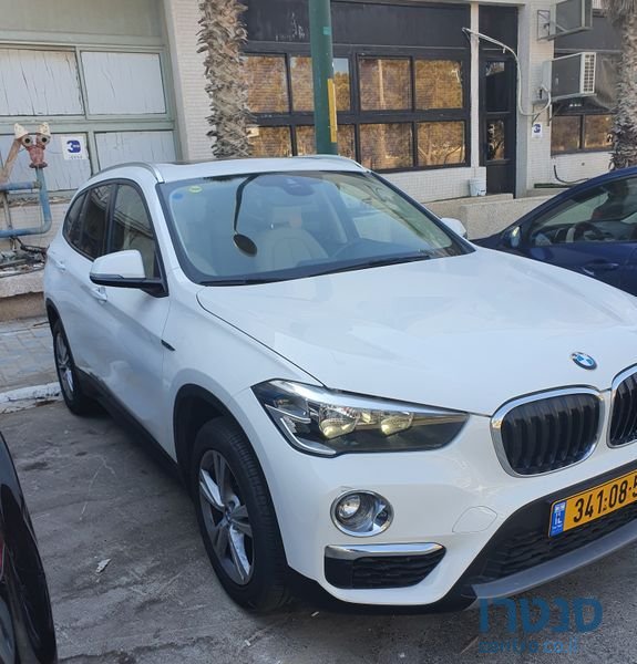 2018' BMW X1 ב.מ.וו photo #2