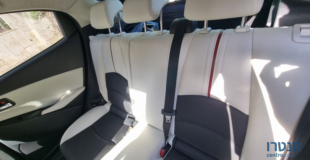 2020' Mazda 2 מאזדה photo #5