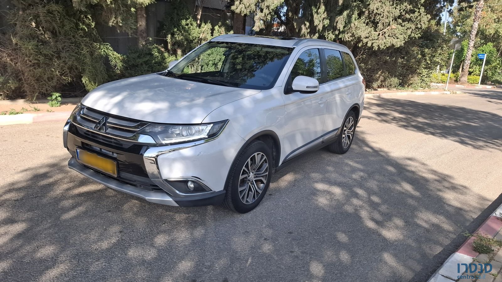 2015' Mitsubishi Outlander מיצובישי אאוטלנדר photo #1