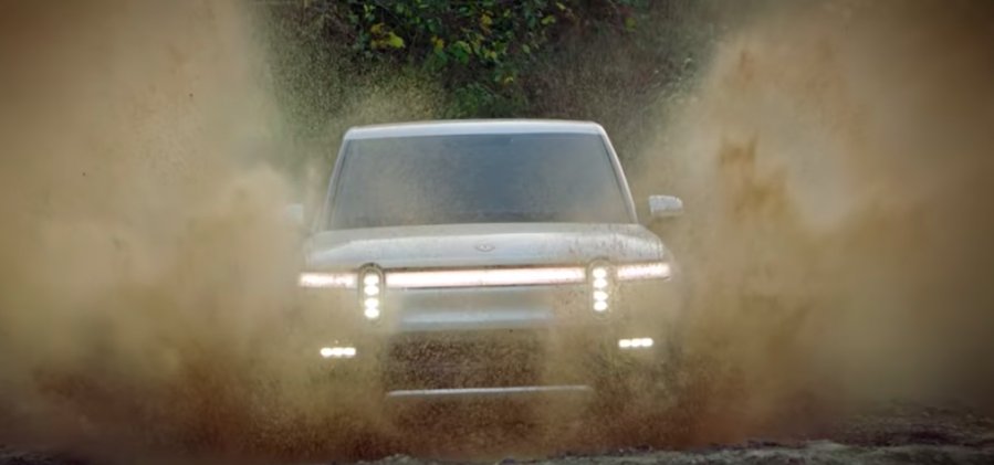 Watch Rivian R1T Electric Pickup Truck Do Some Proper Off-Roading