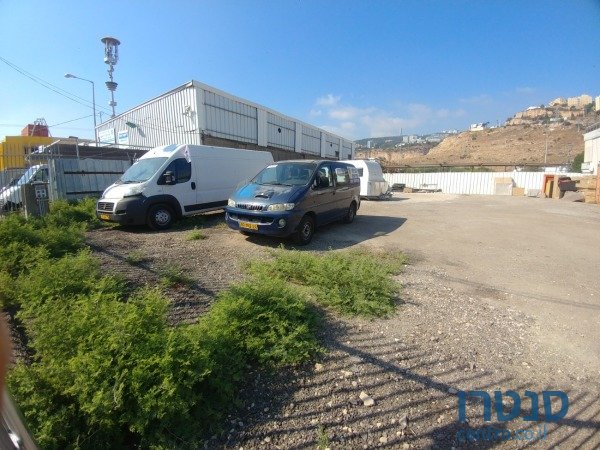 2001' Hyundai H-1 photo #1