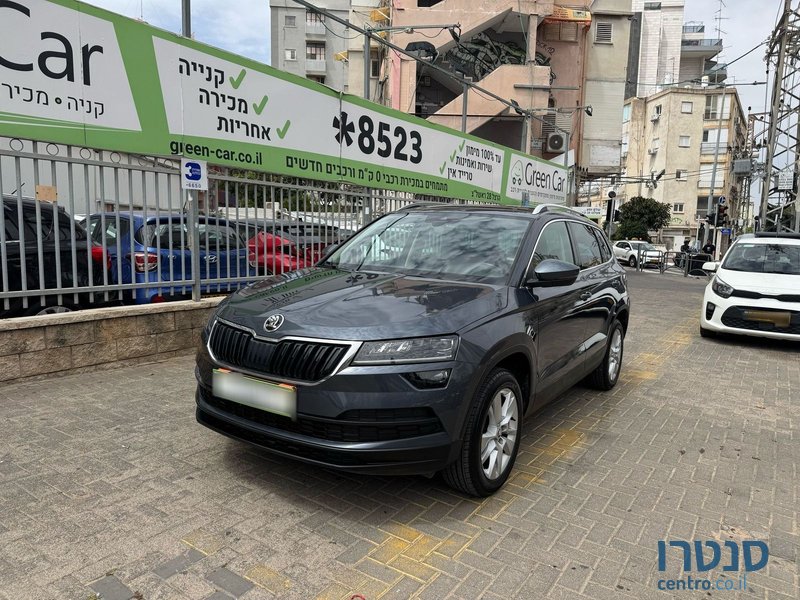 2021' Skoda Karoq photo #1