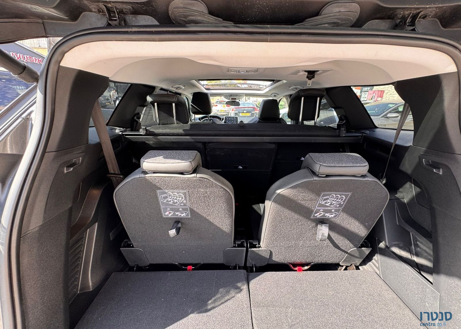 2021' Peugeot 5008 פיג'ו photo #4