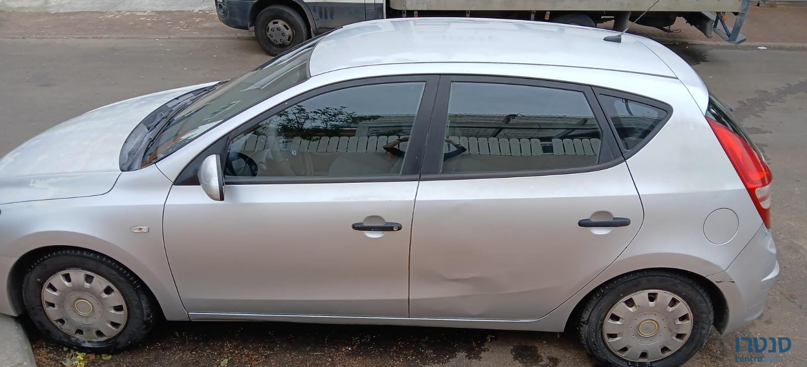 2008' Hyundai i30 photo #5