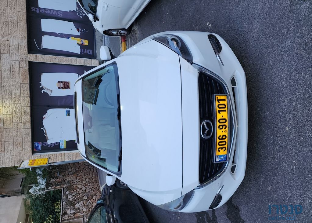 2018' Mazda 3 מאזדה photo #1