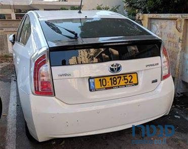 2013' Toyota Prius טויוטה פריוס photo #3