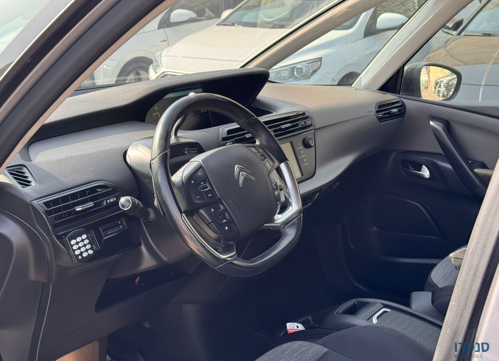 2022' Citroen C4 Picasso סיטרואן C4 פיקאסו photo #4