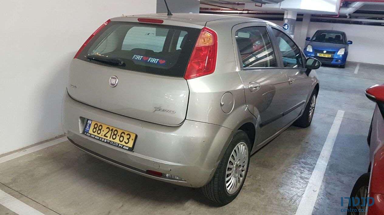 2008' Fiat Punto Grande פיאט פונטו גרנדה photo #2