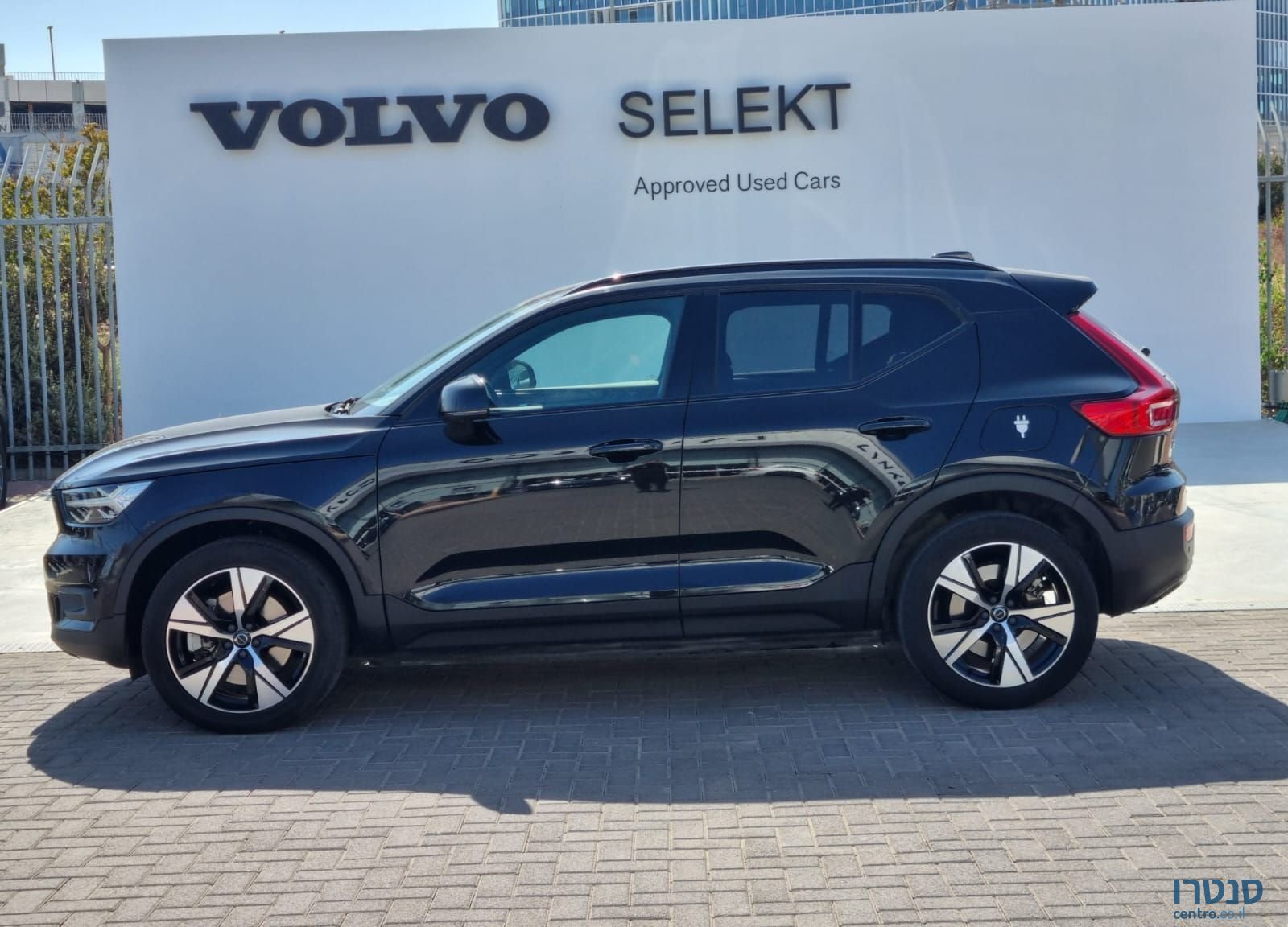 2022' Volvo XC40 וולוו photo #4