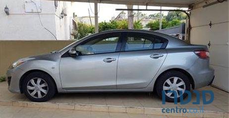 2010' Mazda 3 מאזדה 3 אקטיב photo #1