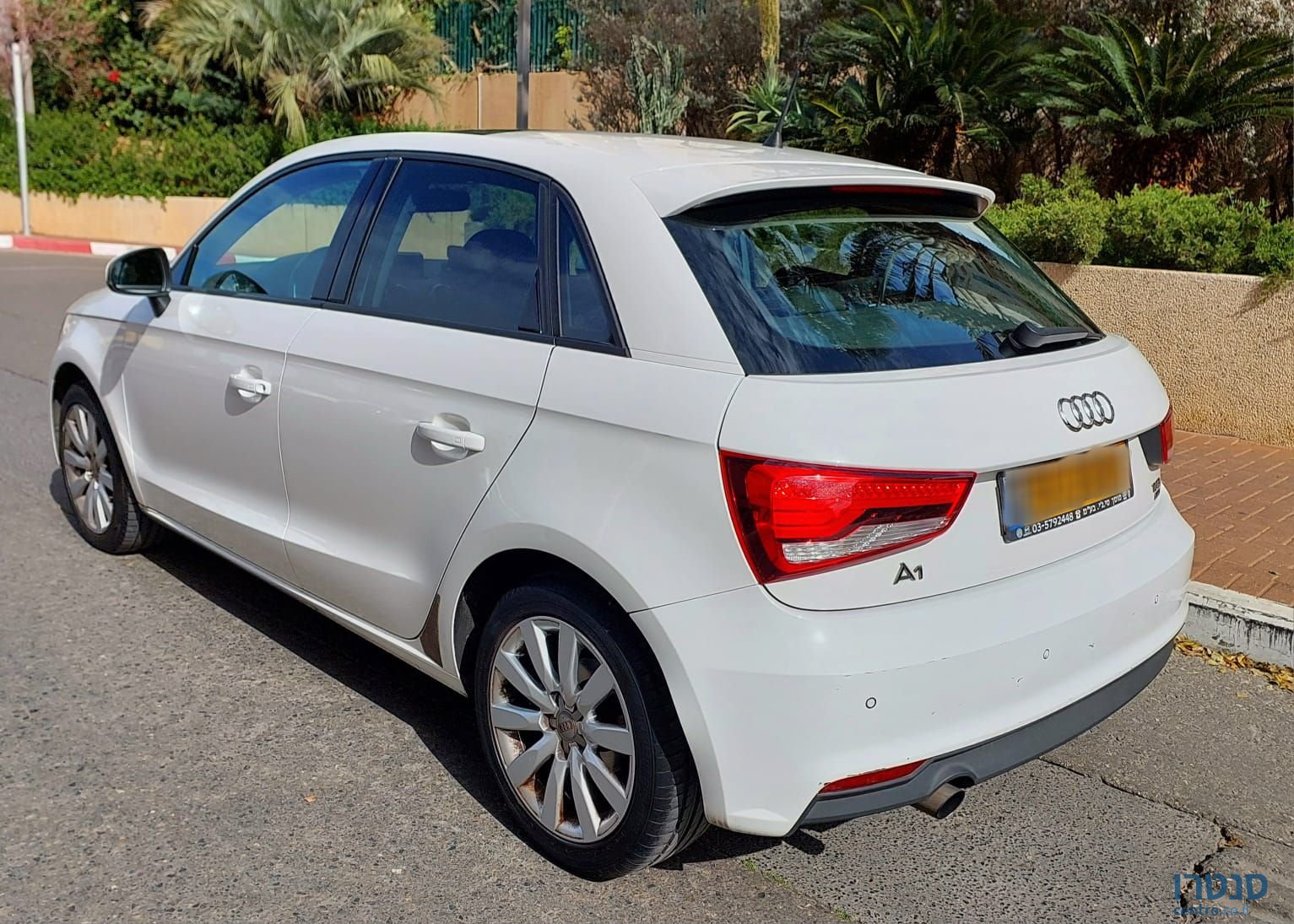 2017' Audi A1 אאודי photo #3