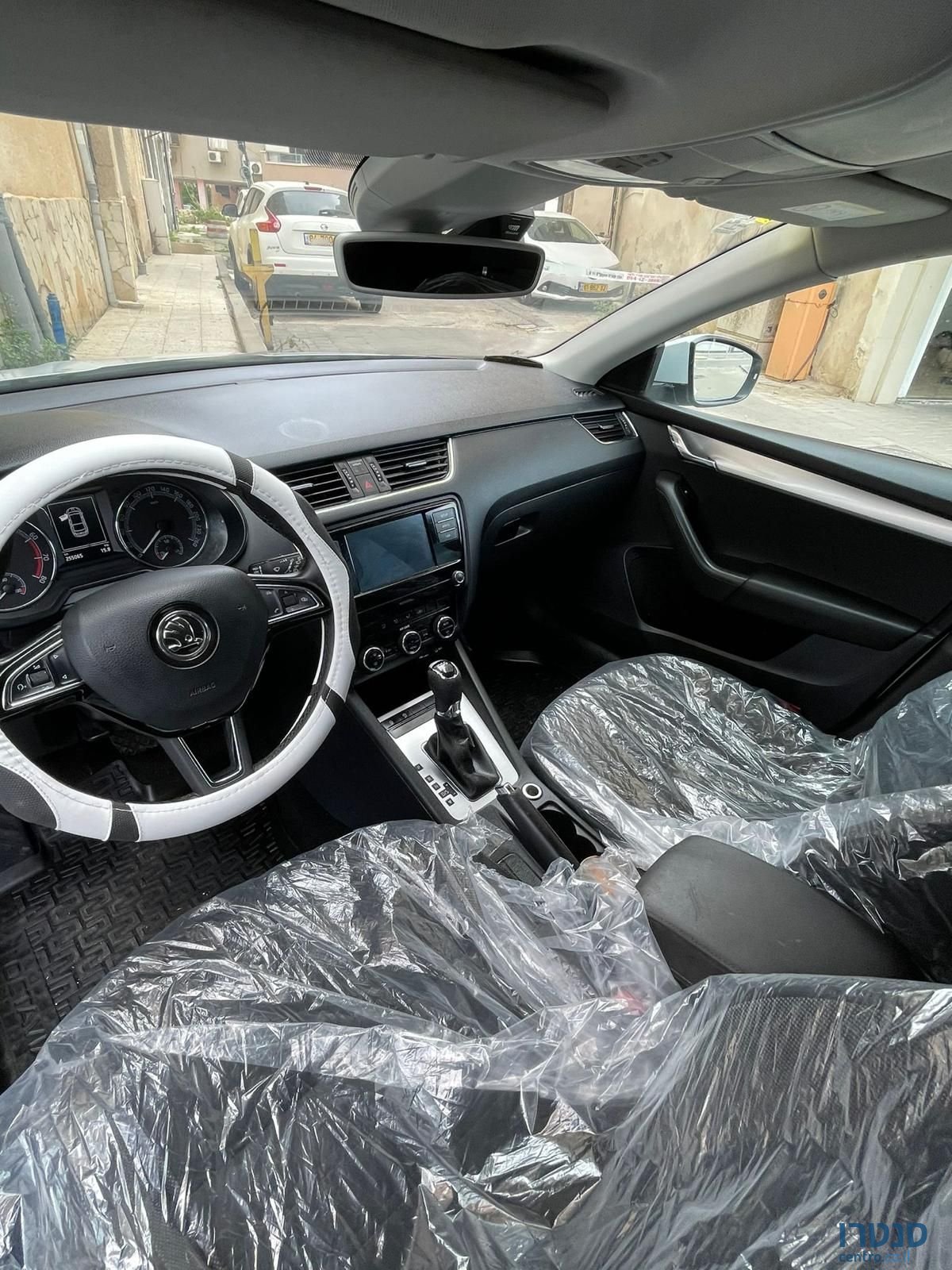 2018' Skoda Octavia סקודה אוקטביה photo #6