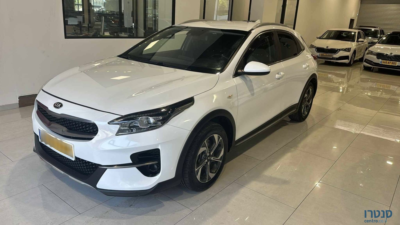 2021' Kia XCeed photo #1