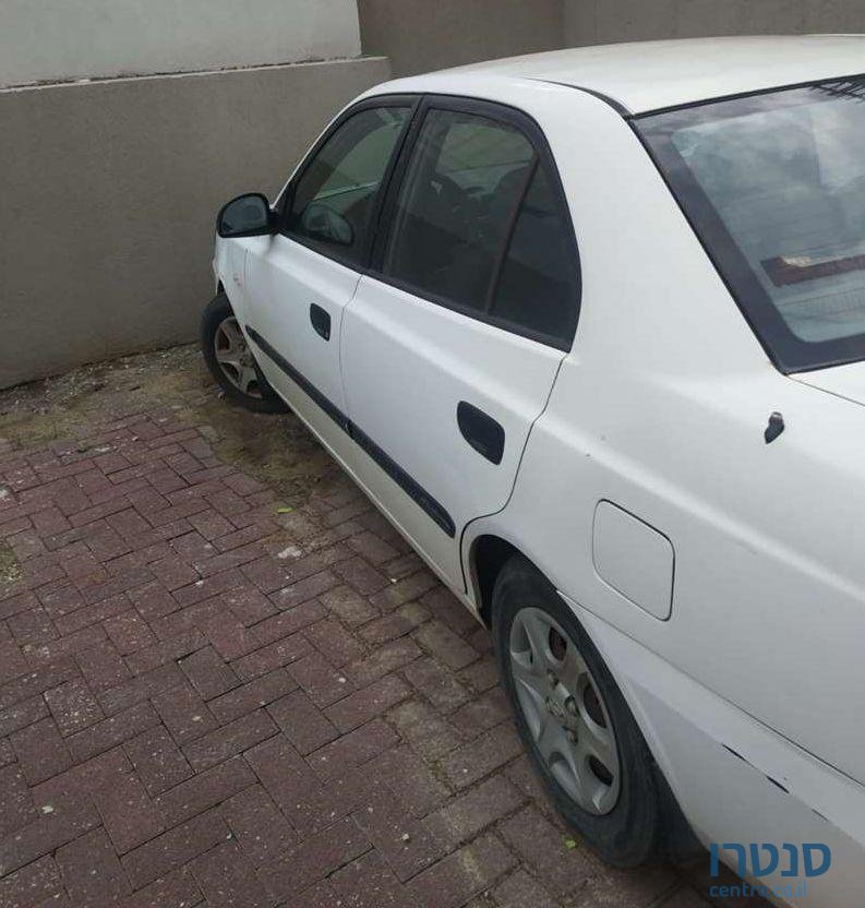 2006' Hyundai Accent יונדאי אקסנט photo #2