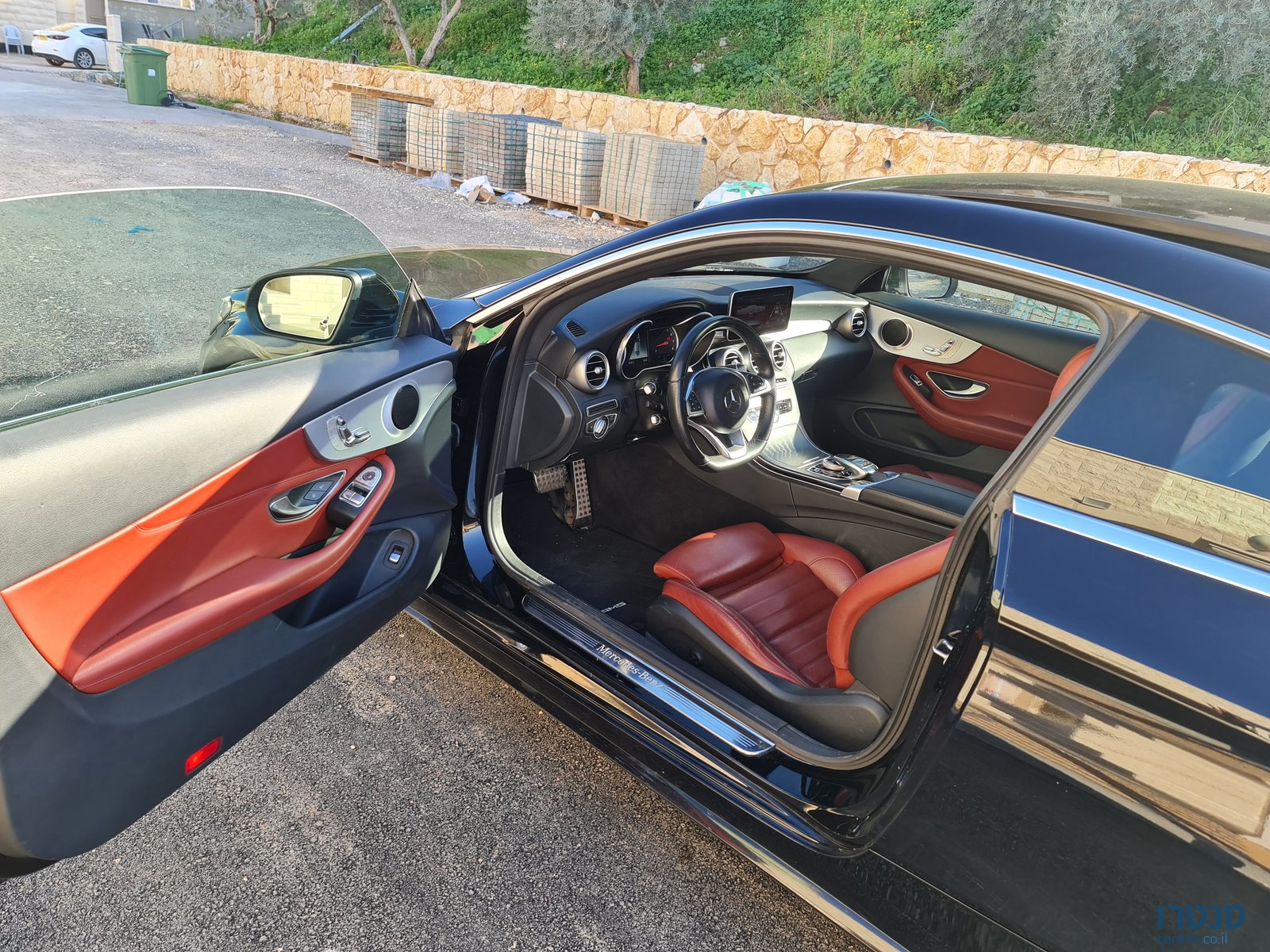 2018' Mercedes-Benz 300 מרצדס photo #3