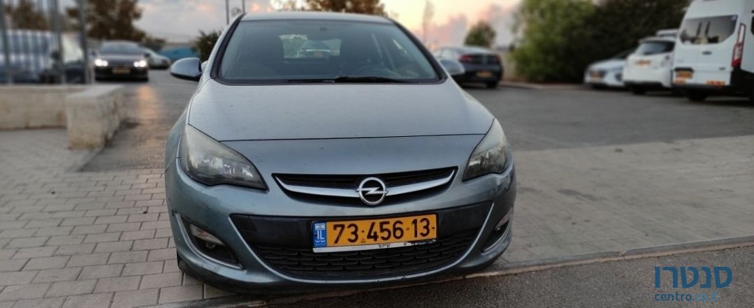 2012' Opel Astra אופל אסטרה photo #3